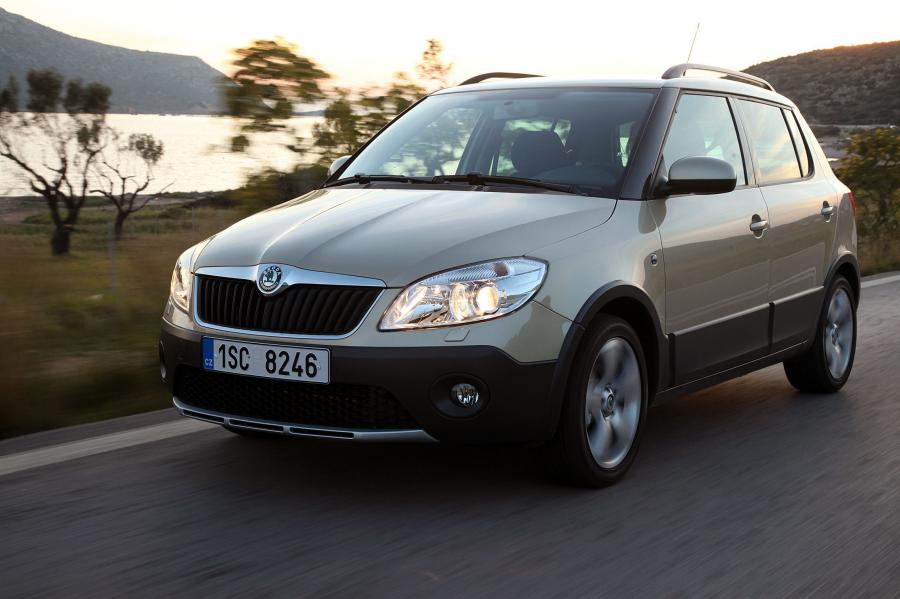  Skoda Fabia Scout 2011 года  (фото 6 из 13)